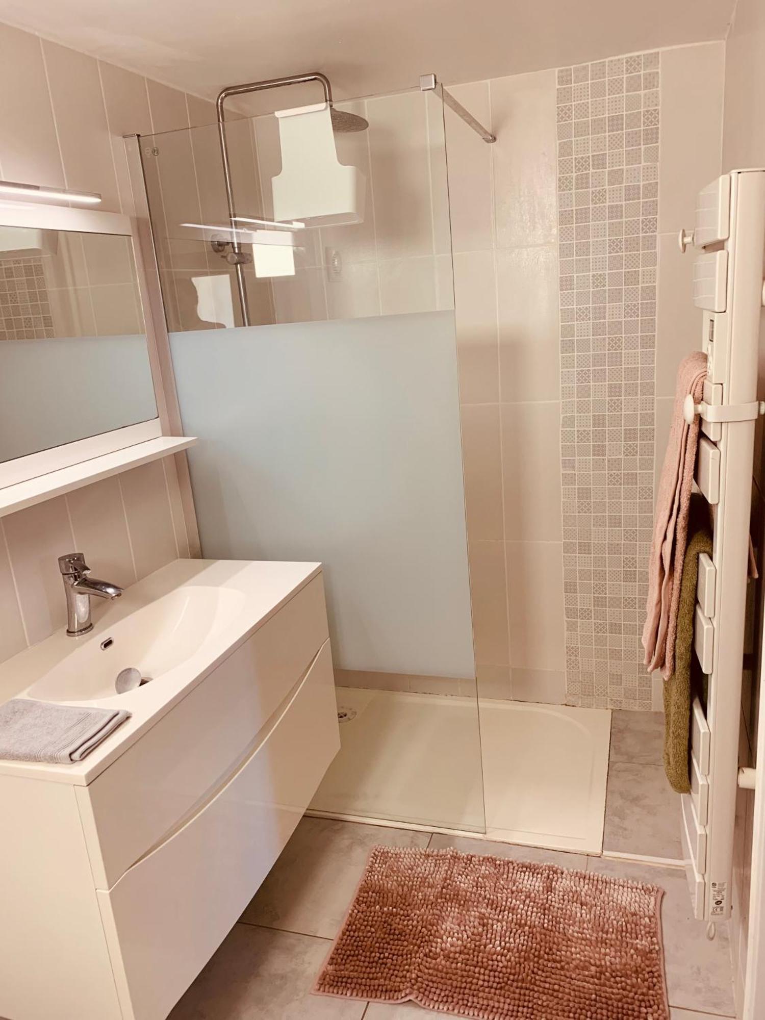 Appartement Independant Avec Jardin Et Acces Piscine Nimes Luaran gambar